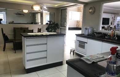 Imagem 8: CURITIBA - Casa Padrão - FANNY