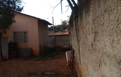 Imagem 4: Vende-se casa. 417m² de Área, 1 Banheiroe2 Dormitórios