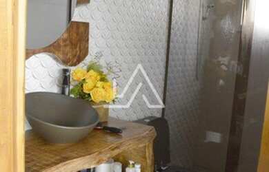 Imagem 14: CASA NO BAIRRO CARMEM. Piscina, Churrasqueira, 289m² de Áreae2 Vagas...