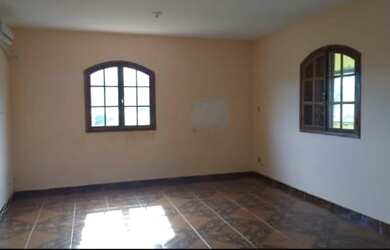 Imagem 5: Casa em Saquarema. Varanda, 450m² de Área, 3 Vagas na garageme4 Dormitórios