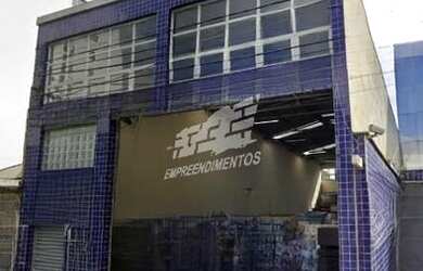 Imagem: O depósito possui 236m² de Área e está localizado em Santa