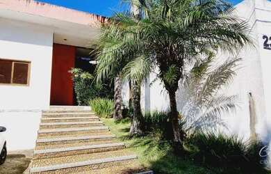 Imagem 1: Casa com 3 dormitórios à venda, 370 m² por R$ 3.200.000 - Condomínio...