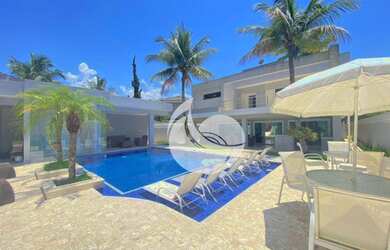 Imagem: A casa em condomínio possui 5 Dormitórios, 5 Banheiros, 5