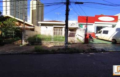 Imagem: O depósito possui 2 Vagas na garagem, 174m² de Área e está