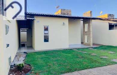 Imagem: A casa em condomínio possui 3 Dormitórios, 2 Banheiros, 2