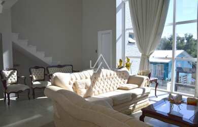 Imagem 5: CASA NO BAIRRO CARMEM. Piscina, Churrasqueira, 289m² de Áreae2 Vagas...