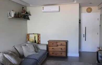 Imagem: O apartamento possui 3 Dormitórios, 2 Banheiros, 2 Vagas na