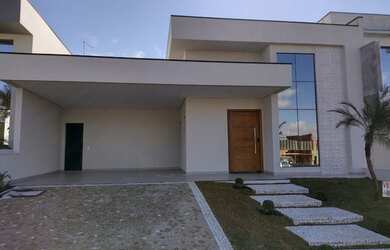 Imagem: A casa em condomínio possui 3 Dormitórios, 5 Banheiros, 3