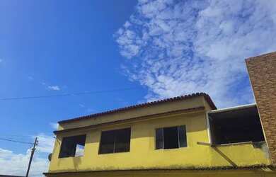 Imagem: A casa possui 1 Dormitório, 1 Banheiro, 90m² de Área e está