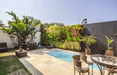 Imagem: A casa em condomínio possui 3 Dormitórios, 5 Banheiros, 2