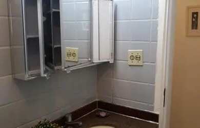 Imagem: O apartamento possui 1 Dormitório, 1 Banheiro, 50m² de Área