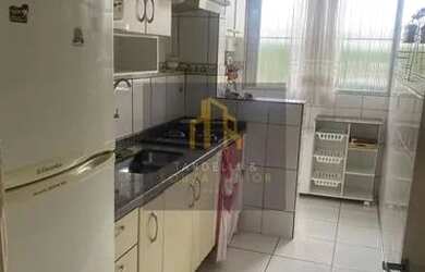 Imagem: O apartamento possui 2 Dormitórios, 1 Banheiro, 1 Vaga na garagem