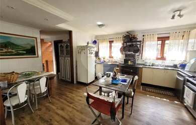 Imagem 11: Linda Casa a Venda na Serra da Cantareira no Condomínio Alpes da Cantareira