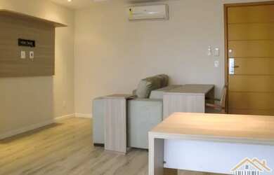 Imagem: A casa possui 1 Dormitório, 1 Banheiro, 1 Vaga na garagem