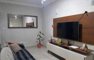 Imagem: A casa possui 2 Dormitórios, 1 Banheiro, 64m² de Área e