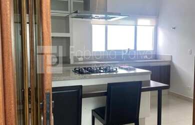 Imagem: A casa em condomínio possui 4 Dormitórios, 5 Banheiros, 4