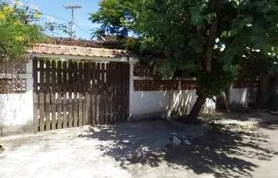 Imagem 5: Casa a venda com piscina, 100 metros da rodovia, 5 minutos de Cabo Frio
