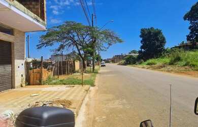 Imagem 3: loja na avenida principal do bairro para quadrados em Novo Igarapé
