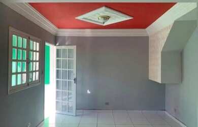 Imagem: A casa possui 2 Dormitórios, 1 Banheiro, 80m² de Área e