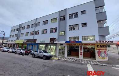 Imagem: O apartamento possui 3 Dormitórios, 2 Banheiros, 110m² de