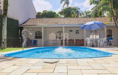 Imagem 11: Casa com 07 dormitórios em Caiobá e amplo terreno