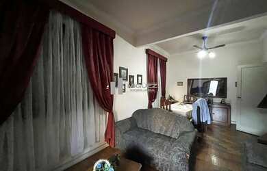 Imagem 7: Vendo casa duplex com terraço na Alberto de Sequeira com 6 quartos