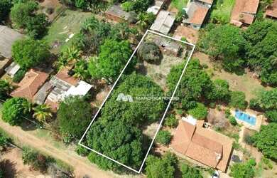 Imagem: O terreno possui 1.000m² de Área e está localizado em São