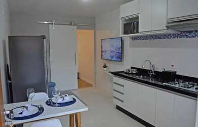 Imagem: O apartamento possui 1 Dormitório, 1 Banheiro, 1 Vaga na garagem