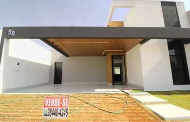 Imagem: A casa em condomínio possui 3 Dormitórios, 3 Banheiros, 2