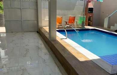 Imagem 8: Casa com piscina