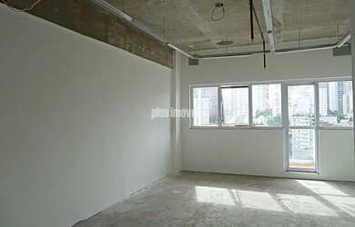 Imagem: O depósito possui 2 Vagas na garagem, 42m² de Área e está