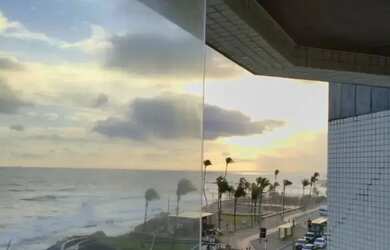 Imagem 12: Lindo Apartamento Ondina Frente Mar Vista Mar deslumbrante 2 quartos Varanda