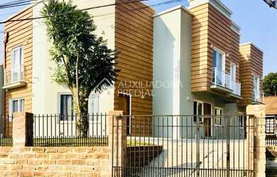 Imagem: A casa possui 2 Dormitórios, 80m² de Área e está localizado