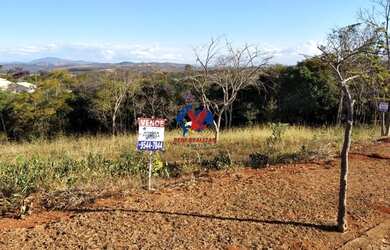Imagem: O terreno possui 1000m² de Área e está localizado em Jaboticatubas