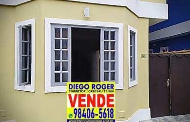 Imagem: A casa possui 2 Dormitórios, 2 Banheiros, 1 Vaga na garagem