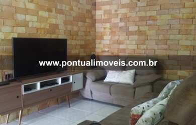 Imagem 1: Casa à venda em Marília no Bairro Altos do Palmital que estuda permuta...