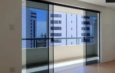 Imagem: O apartamento possui 2 Dormitórios, 2 Banheiros, 2 Vagas na