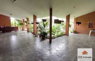 Imagem 2: Casa para venda com 525 m² com 5 quartos sendo4 suites