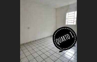 Imagem: A casa possui 2 Dormitórios, 1 Banheiro, 80m² de Área e