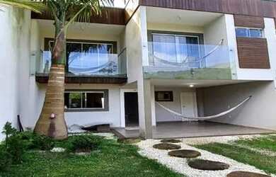 Imagem: A casa possui 3 Dormitórios, 4 Banheiros, 2 Vagas na garagem