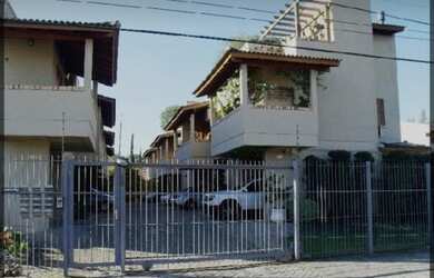 Imagem: A casa possui 2 Dormitórios, 1 Banheiro, 60m² de Área e