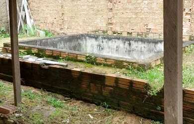 Imagem 8: CASA NO COHAB I. 100m² de Área, 3 Vagas na garageme3 Dormitórios