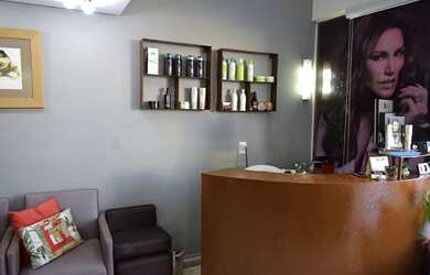 Imagem 14: Salão De Beleza Completo em Vilas do Atlantico mais de 10 anos funcionando