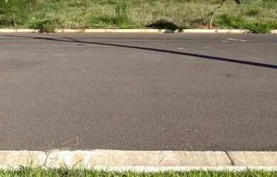 Imagem 2: Terreno 165 m2 pronto para Construção e Financiamento, com vista para área de preservação