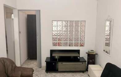 Imagem: O apartamento possui 1 Dormitório, 1 Banheiro, 1 Vaga na garagem