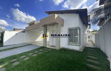 Imagem: O apartamento possui 3 Dormitórios, 1 Banheiro, 1 Vaga na garagem