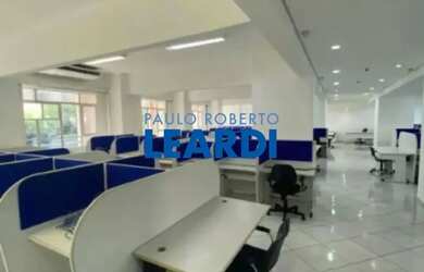 Imagem: O depósito possui 416m² de Área, Imóvel mobiliado e está