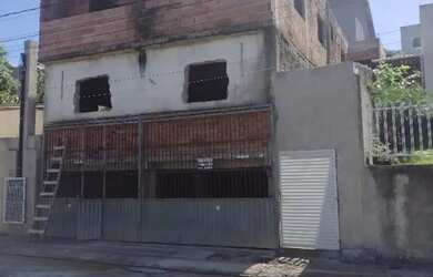 Imagem 2: Serra Sede-Es prédio em construção com 6 apartamentos