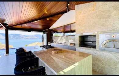 Imagem 3: VENDO OU ALUGO LINDA CASA ENFRENTE A FAMOSA ILHA DE CARAS