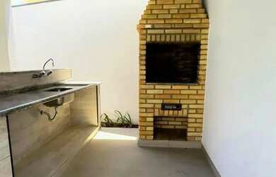 Imagem 14: Casa para venda possui 365 metros quadrados com 3 quartos